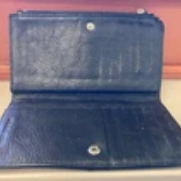 MICHAEL KORS ASTOR STUDDED WALLET - Picture 6 of 7